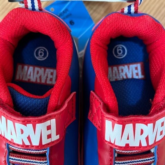 Spider-Man Boys Size 6 Shoes - Picture 5 of 6